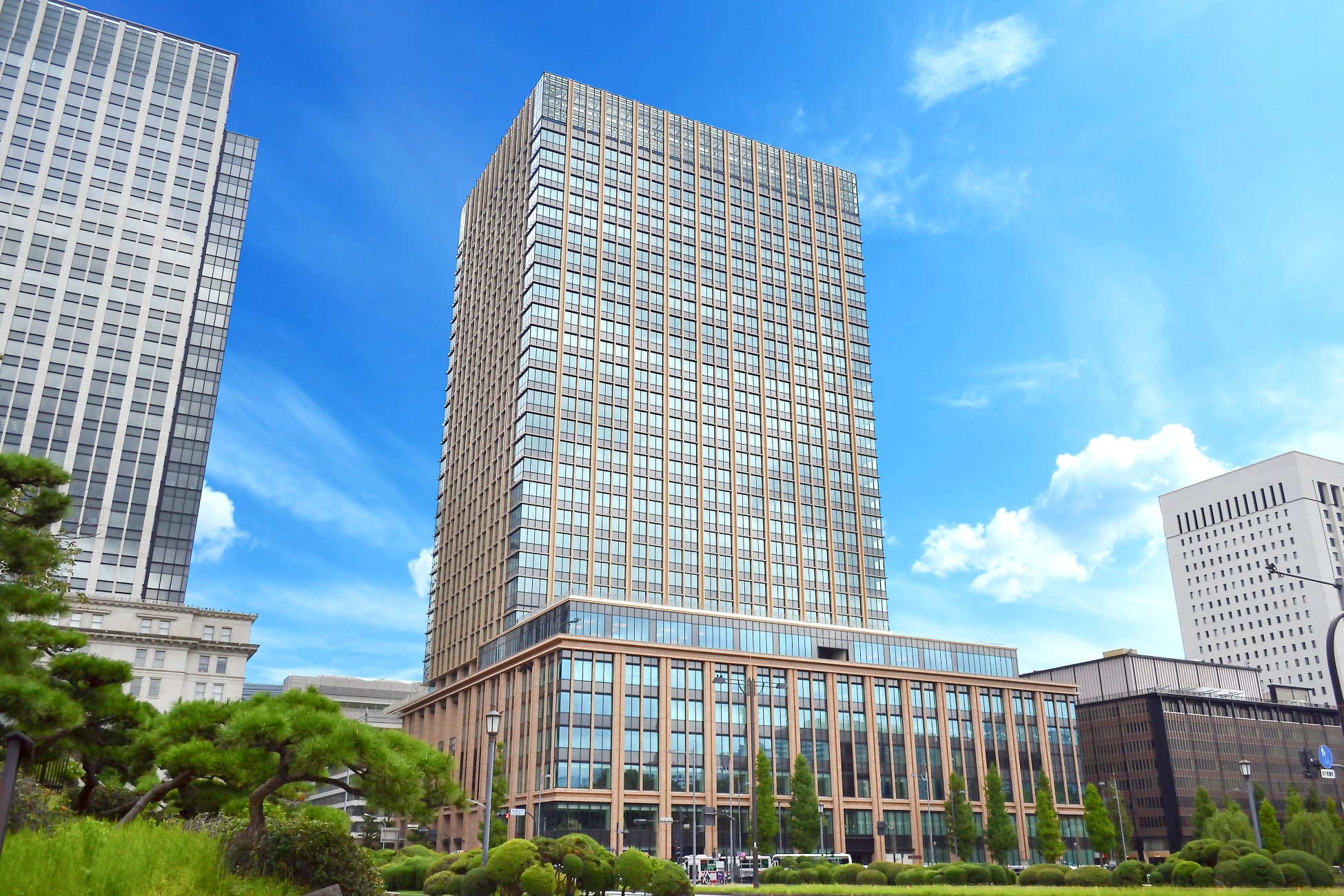 丸の内二重橋ビルに超話題グルメ!2026年7月オープン🎉✨