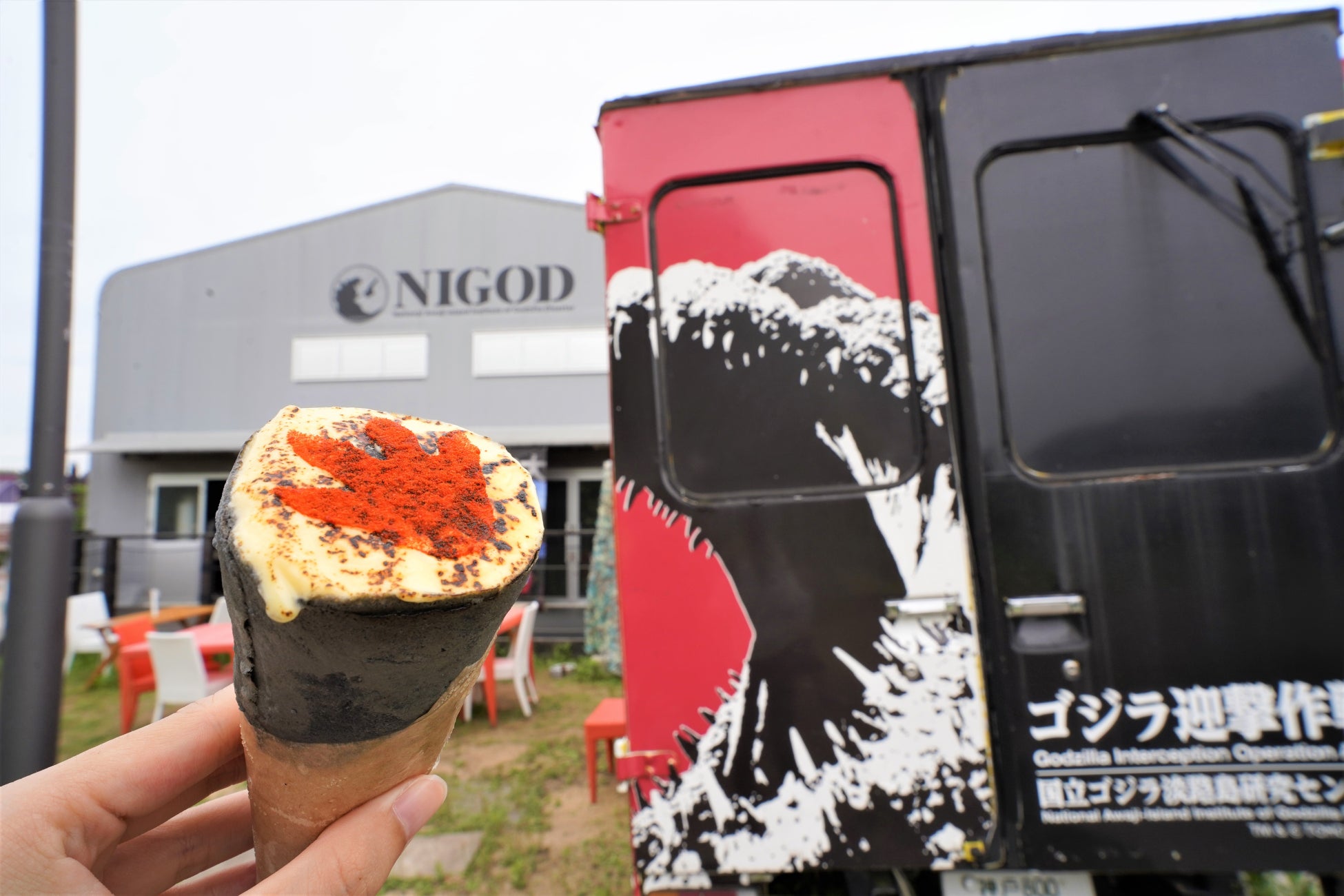 激ウマ確定!ゴジラ夏限定コラボ飯!冷やし麺&復刻クレープ🤤