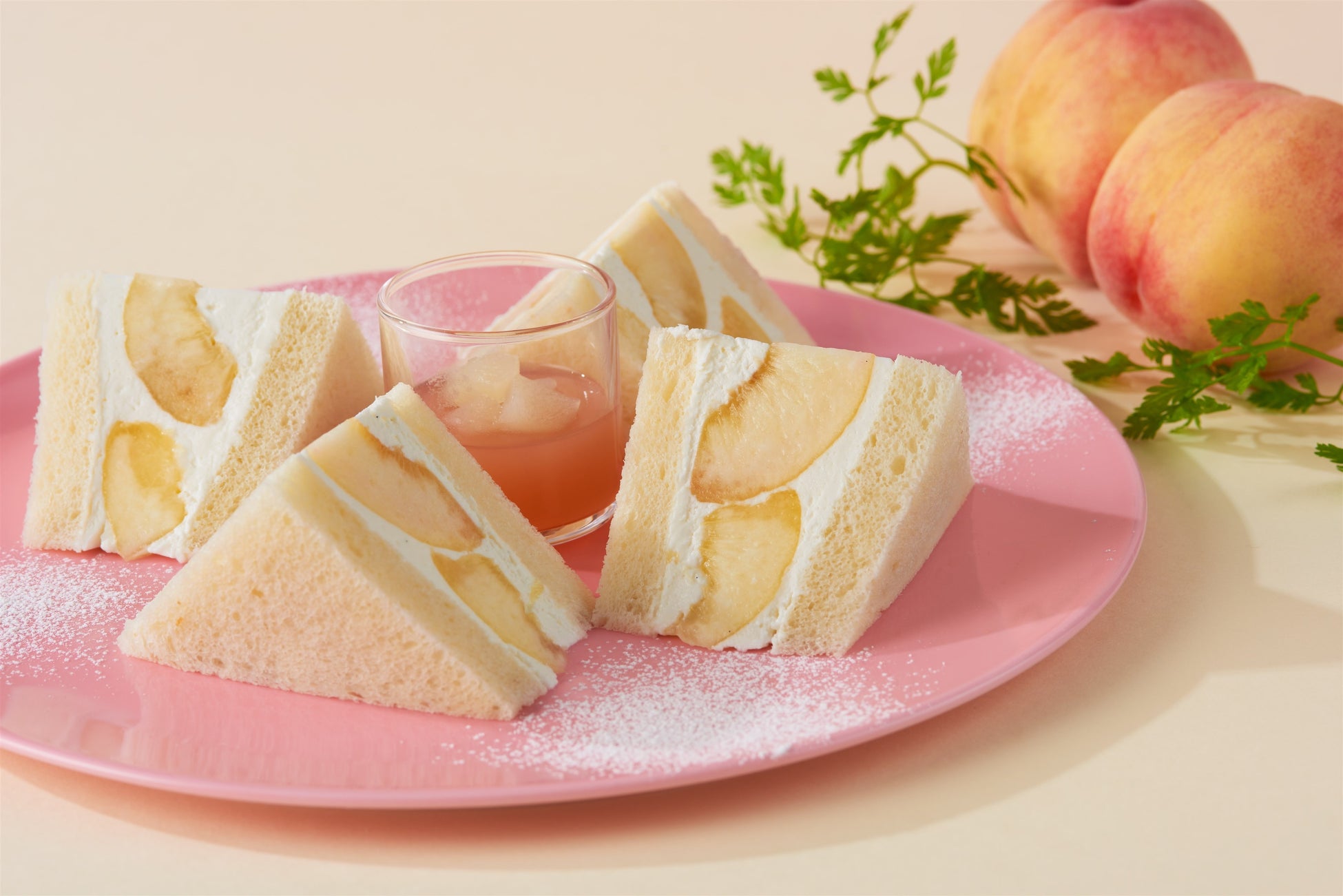 激ウマ確定！まるで風船なまるごと桃パフェが超話題！🍑✨
