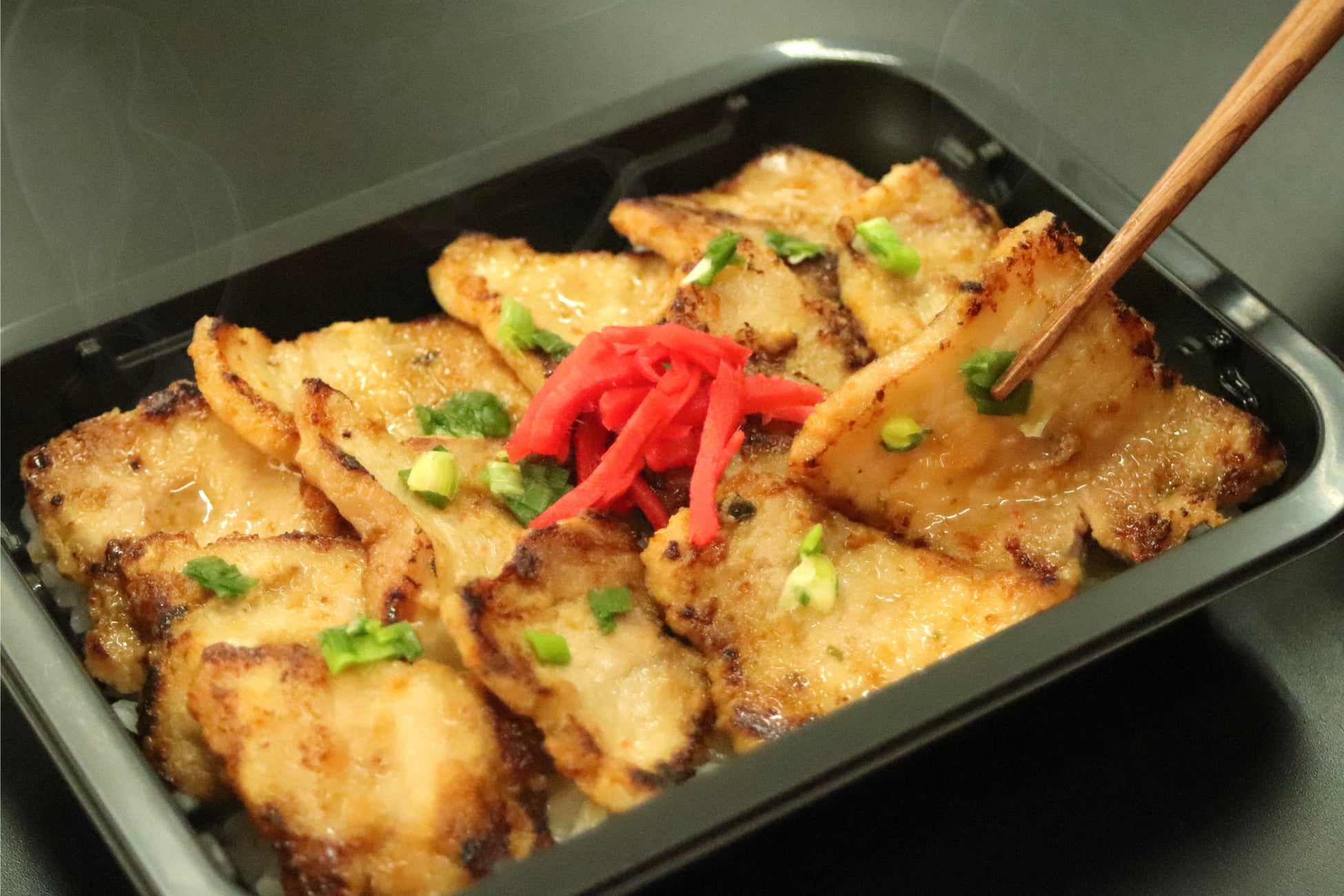 老舗「東山食堂」秘伝の冷凍焼肉弁当が必食!激ウマ確定🤤🔥