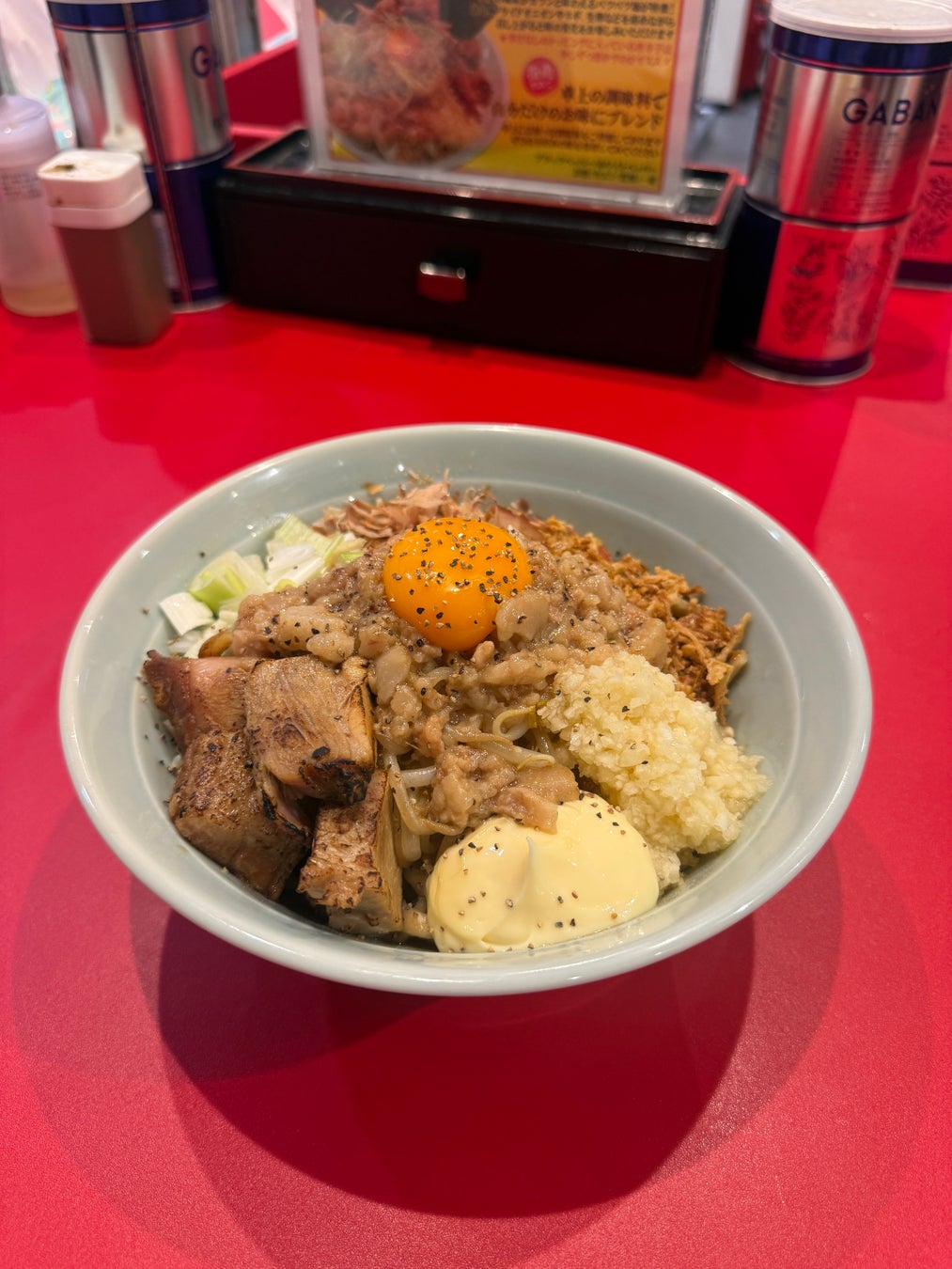 新宿『豚ノヴァ-零-』100杯無料🎉超話題の激ウマ必食はココ