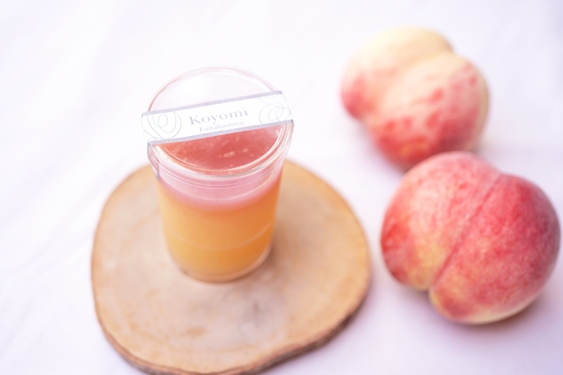 超話題🍑夏限定!白桃スイーツ2種は必食確定✨