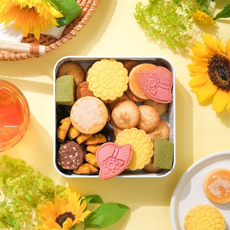超話題!スナックミーのるんっと夏クッキー缶🍋✨