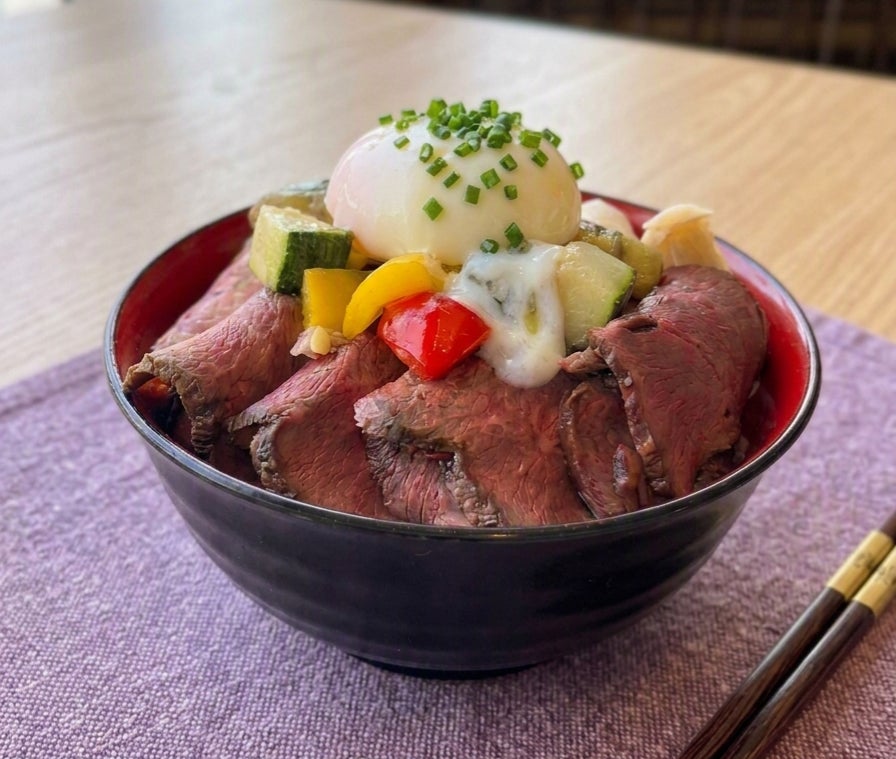 イビス東京ベイ「秋味覚フェア」ぶどう&肉丼が激ウマ🤤🍇