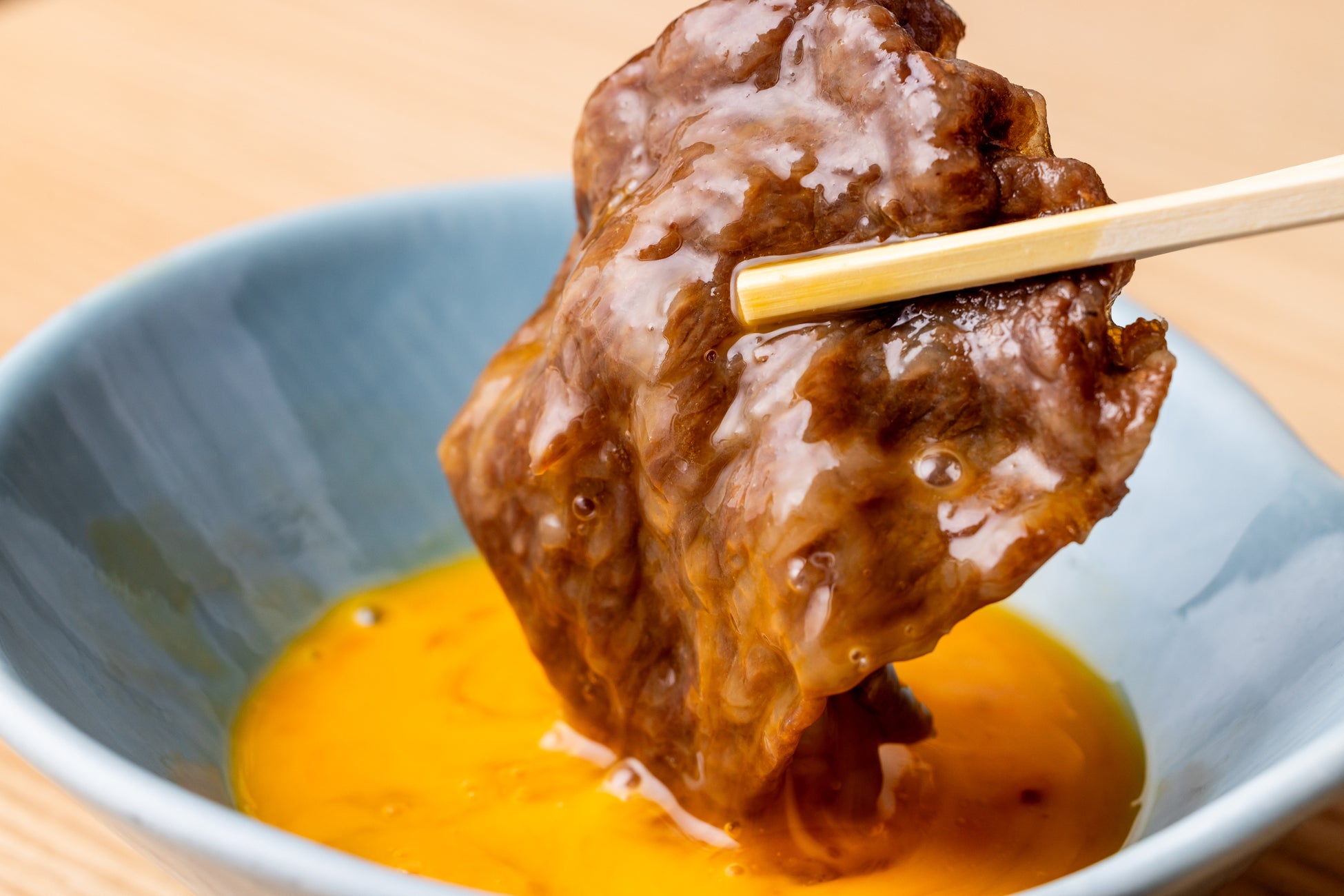 銀座華味鳥！A5和牛すき焼きが激ウマ🤤生100円🍻