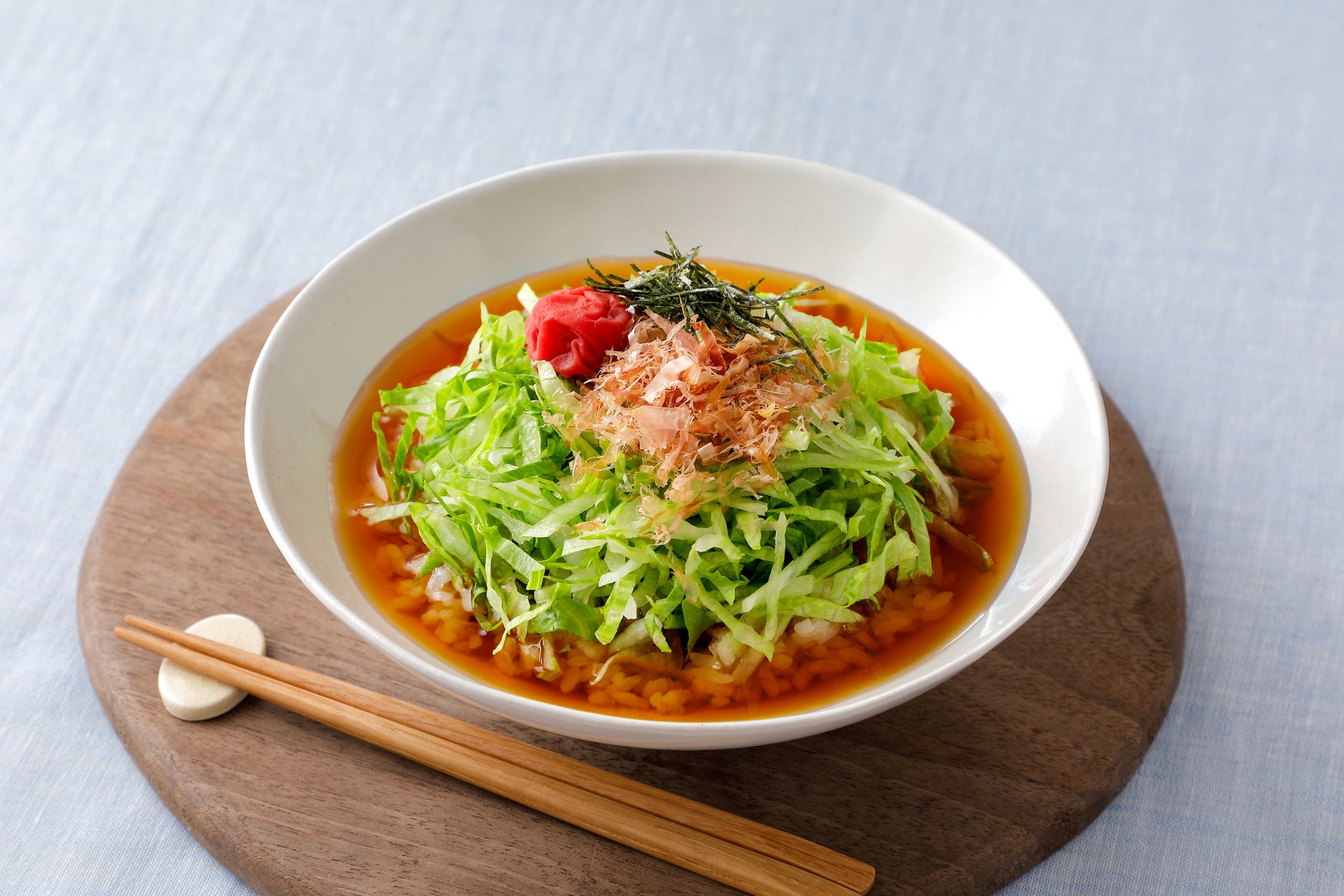 藤原竜也「買ってくレタス」が超話題!激ウマ新レシピで食卓革命