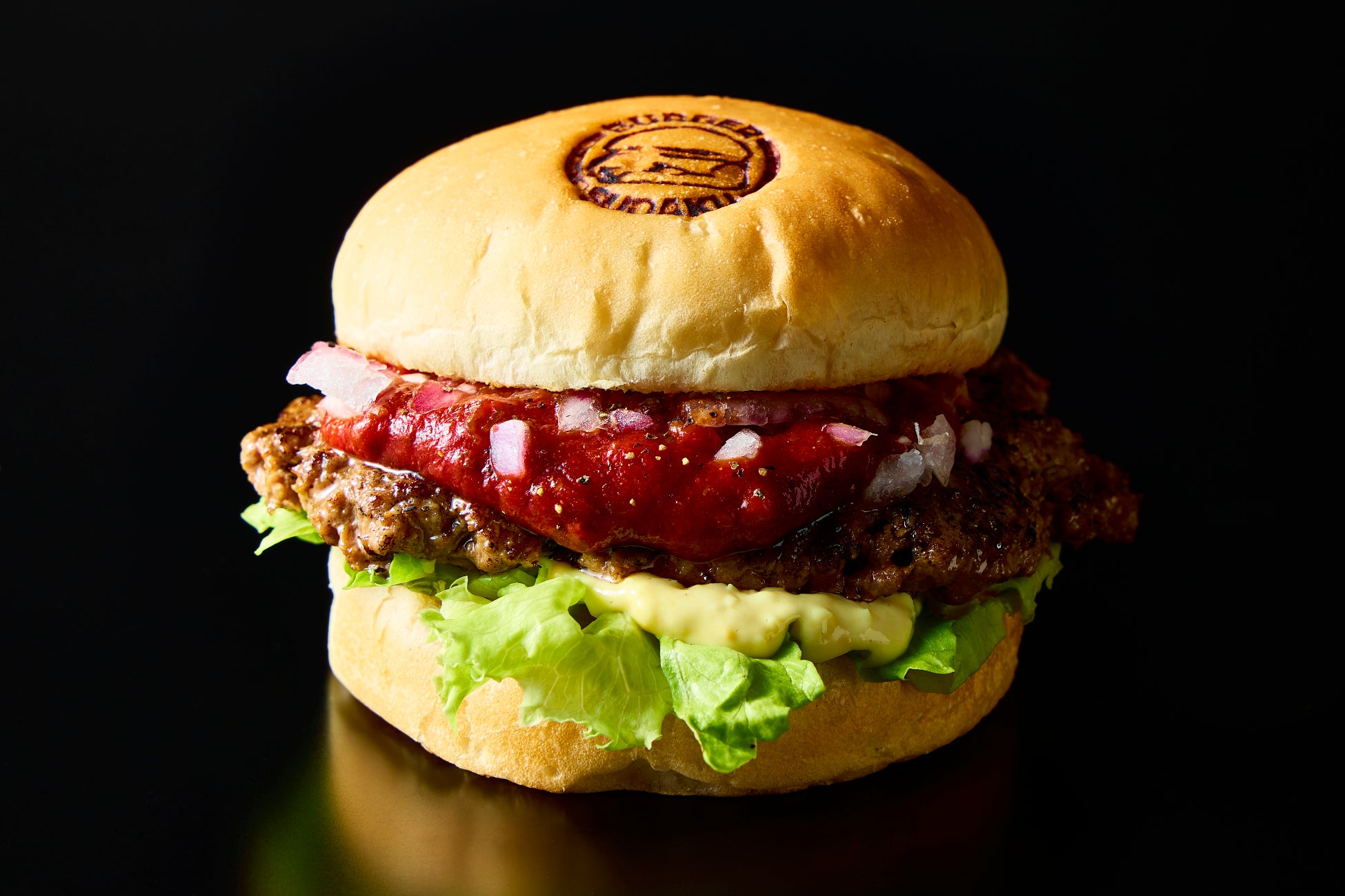 激ウマ確定!SUDAKU近江牛バーガーが1000円🍔🎉