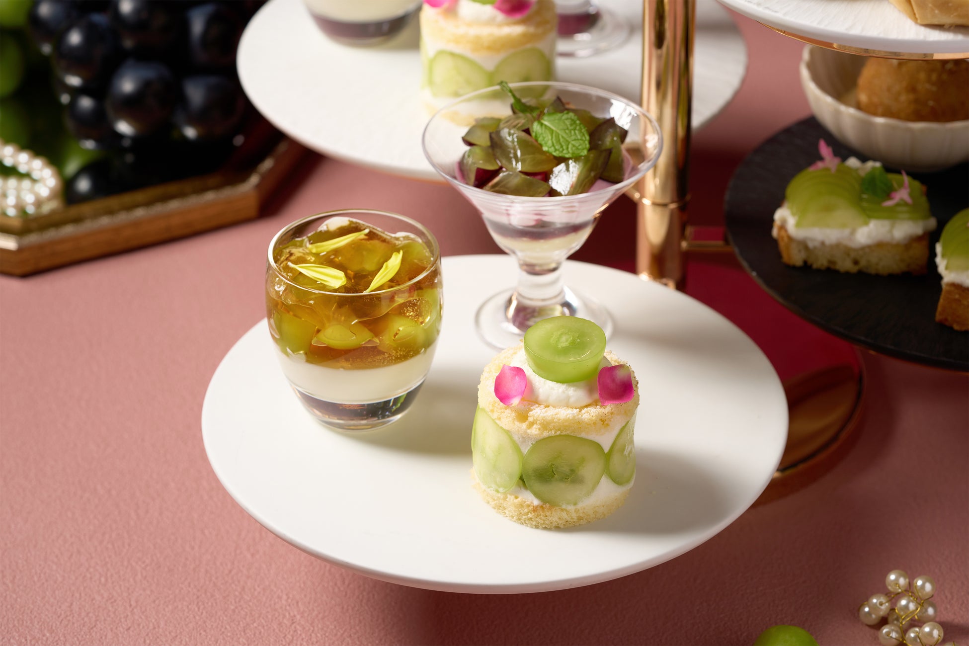 老舗DEKの国産ぶどうAT！旬の食べ比べが激ウマ確定🍇