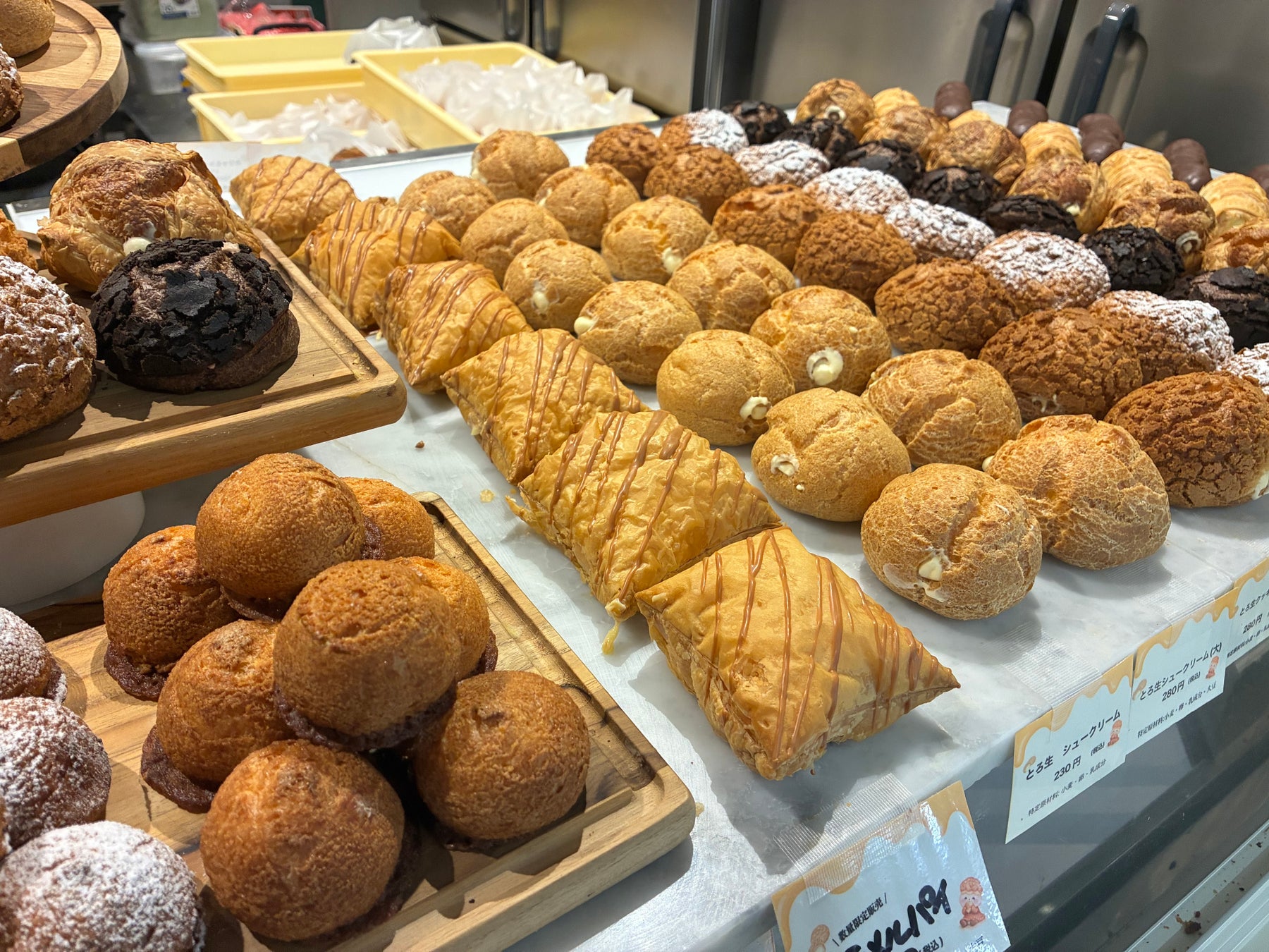 超話題！シュクルシュークリーム8/18増産で激ウマ必食🤤🎉
