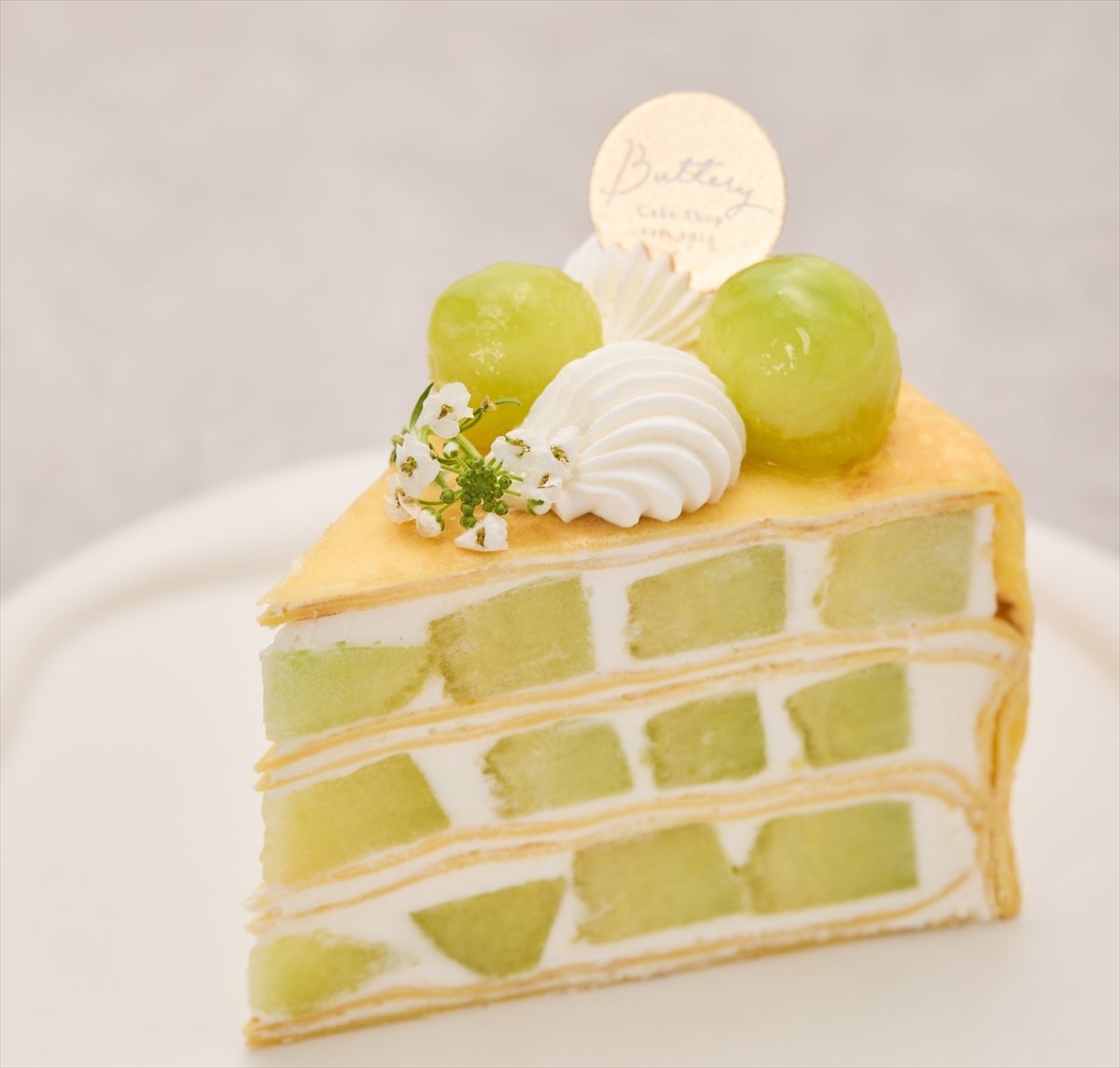 Buttery Cafeのメロンミルクレープ、発酵バターで激