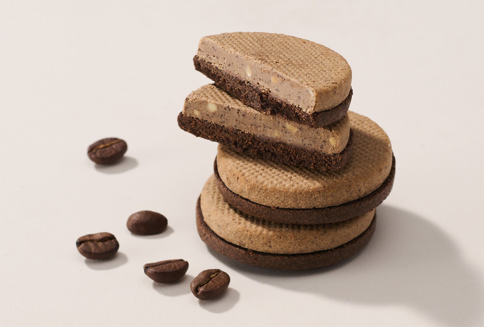 BAKE INC.新作！食べるコーヒー菓子「A Bite C