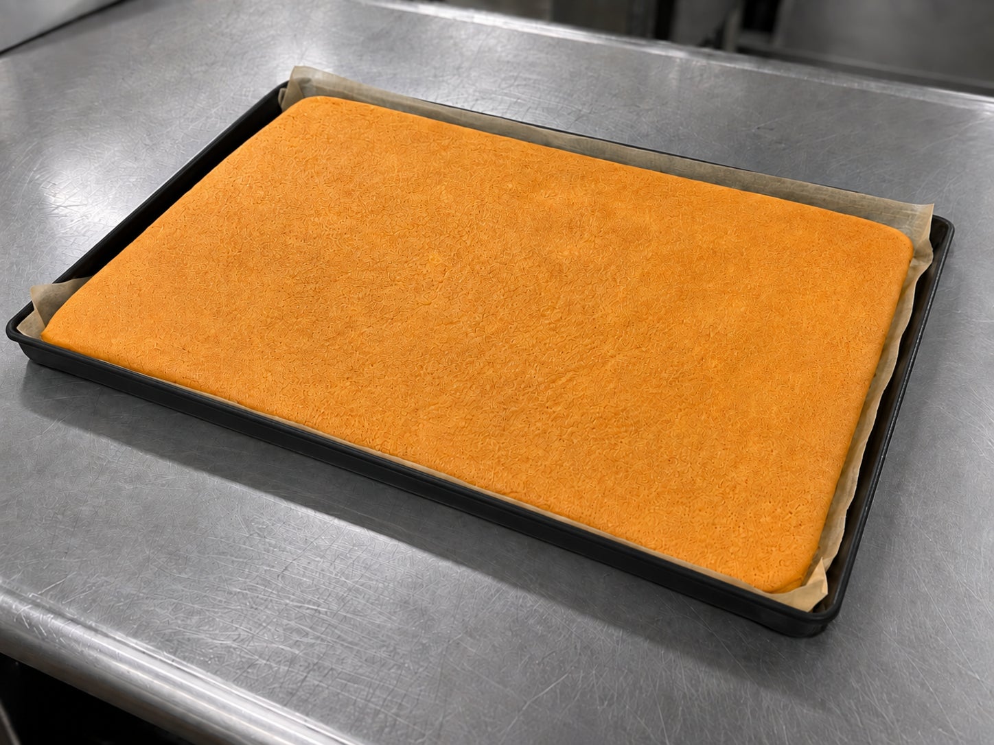 7分で完売！まだ“土台”のロールケーキが激ウマ確定！🍰