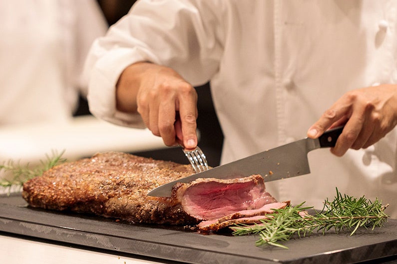 浦和ロイヤルパインズ「涼×スタミナ」ビュッフェは必食！🥩✨