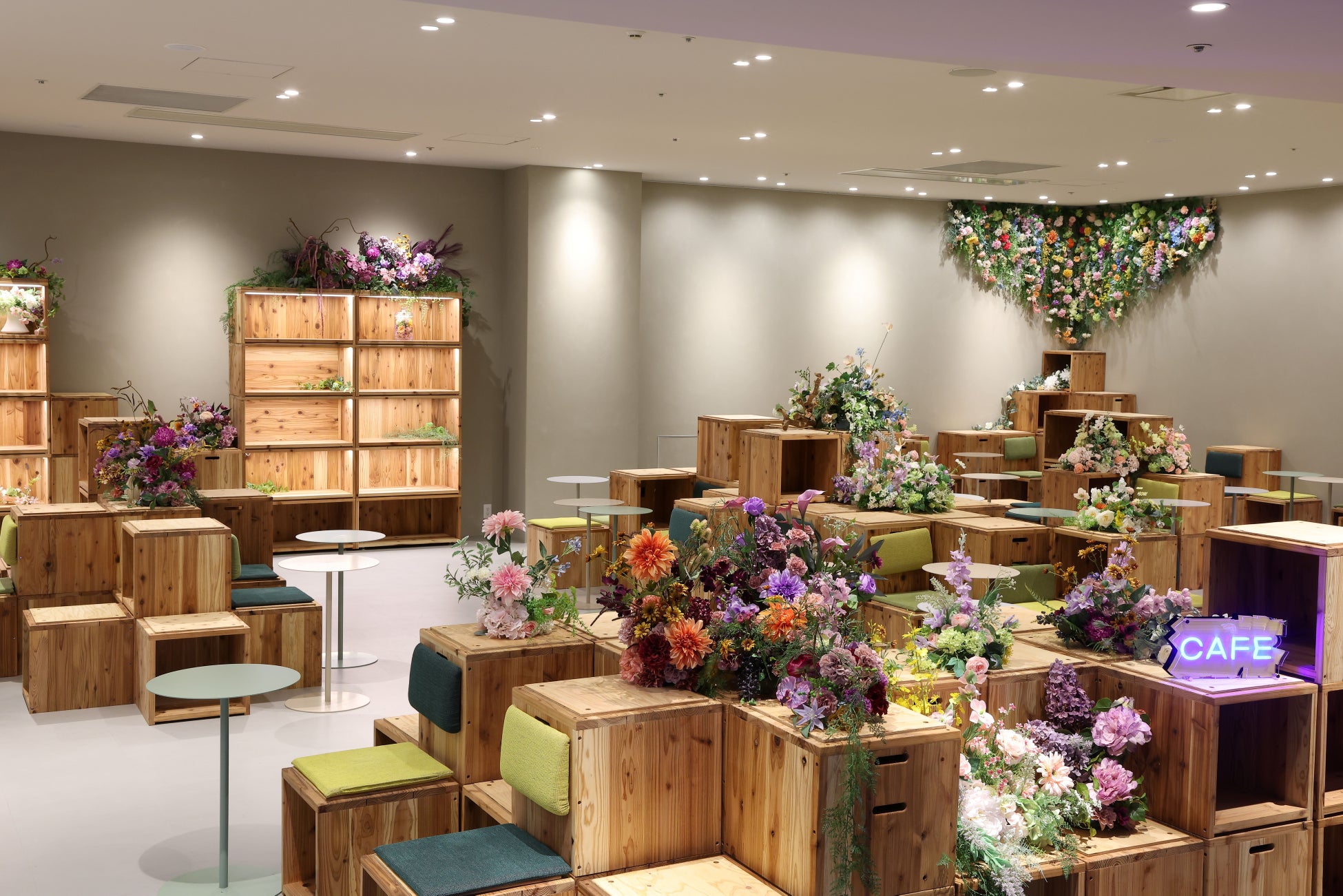 洒落CAFE FLEUR新宿に爆誕!花とKAWAIIが超話題