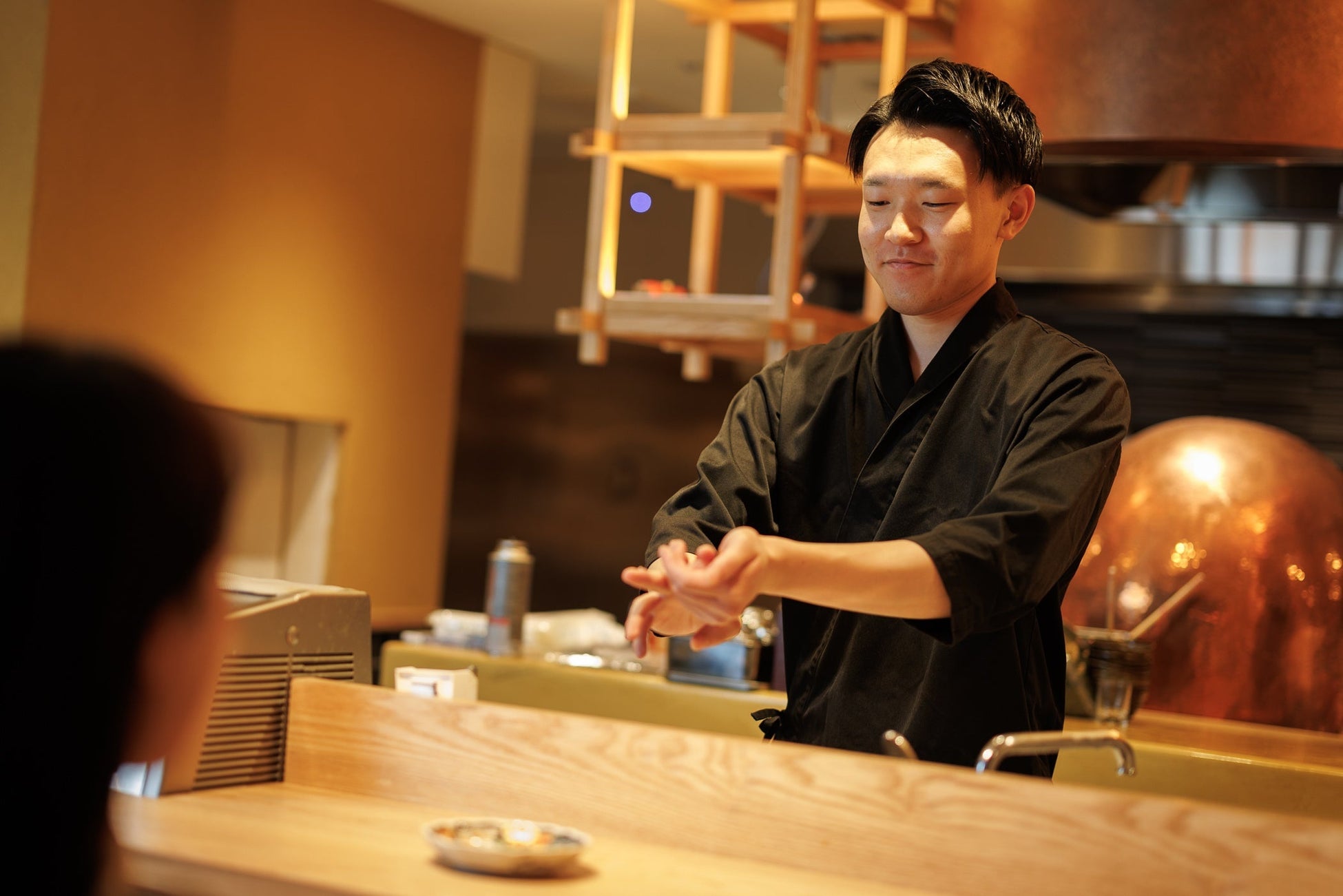 六本木2万人超が熱狂！消えない鮨15品4500円🍣必食