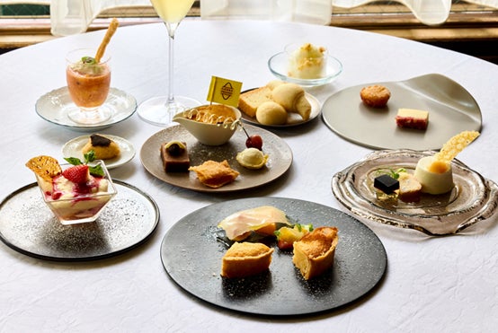激ウマ確定😋グラナ・パダーノがスイーツフルコースに大変身🧀🍰