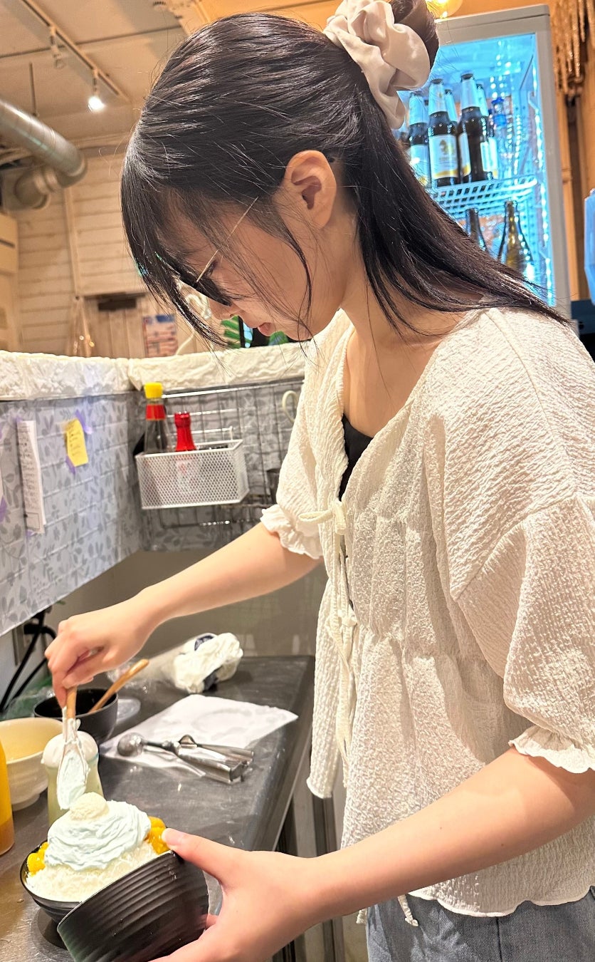 カレー屋発！大学生考案「ラッシーかき氷」🍧残暑に必食の激ウマ