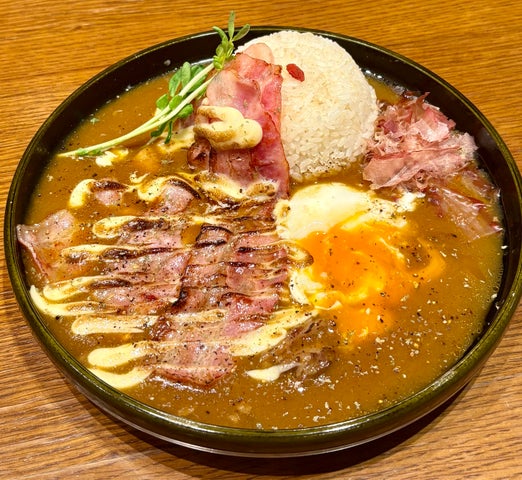 カレーで、月見。」激ウマ確定！和の新体験🍛🌕