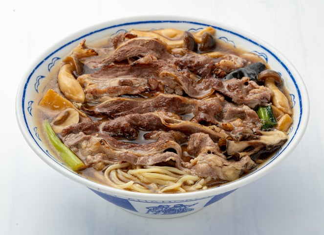横濱一品香の秋限定麺！焦がし醤油の炙り牛しゃぶが激ウマ確定🤤