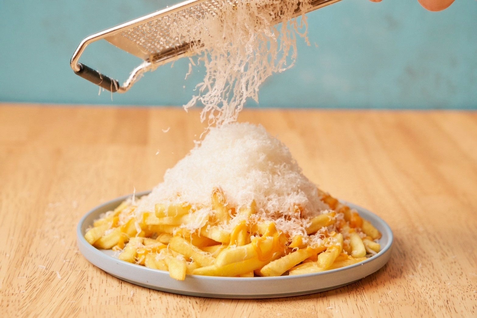 松本に神コスパ店爆誕!原価ドリンク×チーズ🧀🥂