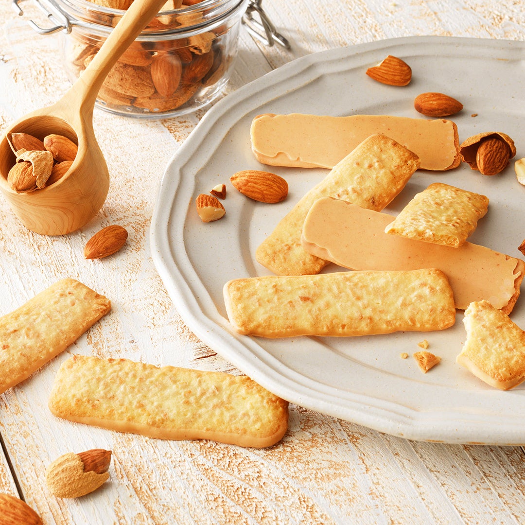 ロイズ新作🍫超話題！塩黒糖アーモンド＆秋限定必食✨