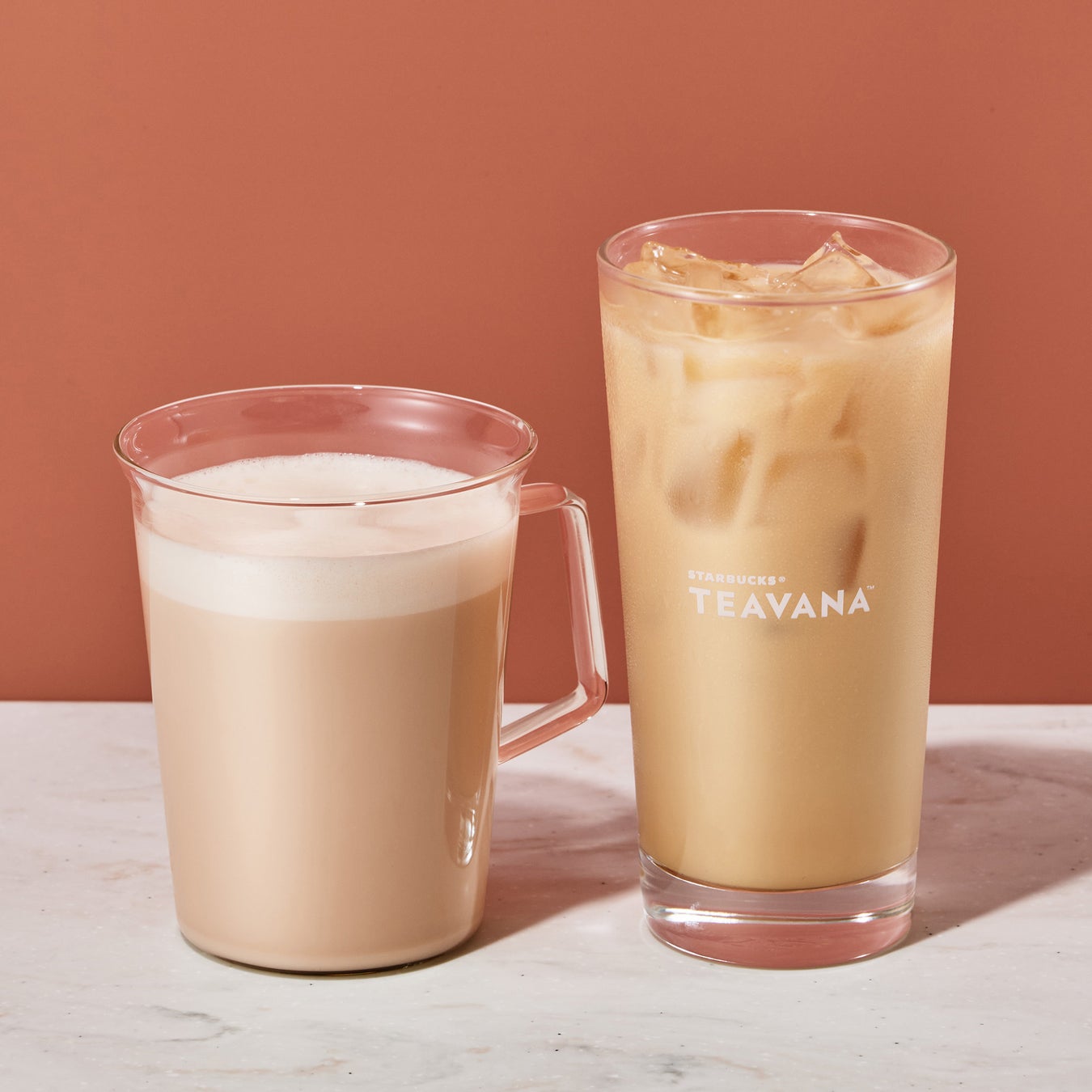 スタバ超話題！アッサム新定番、激ウマミルク/ソーダ新作は必飲