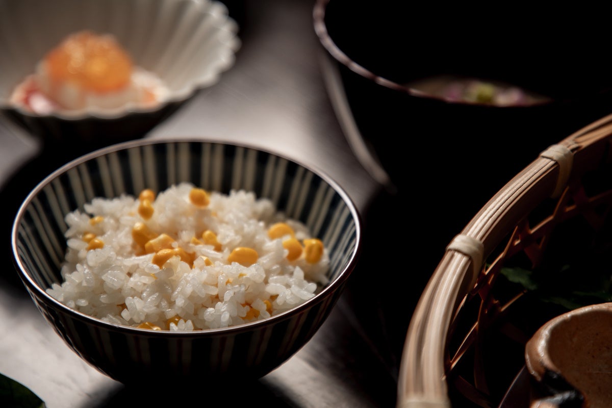 数量限定!幻の信州熊鍋、萃sui-諏訪湖で必食体験🐻🍲