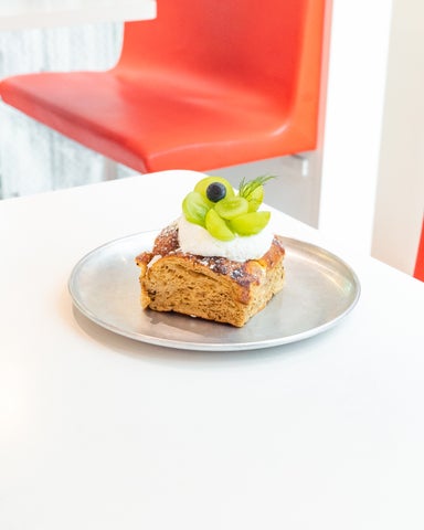 激ウマ確定！VAT BAKERY旬限定パンとクッキー缶が登場