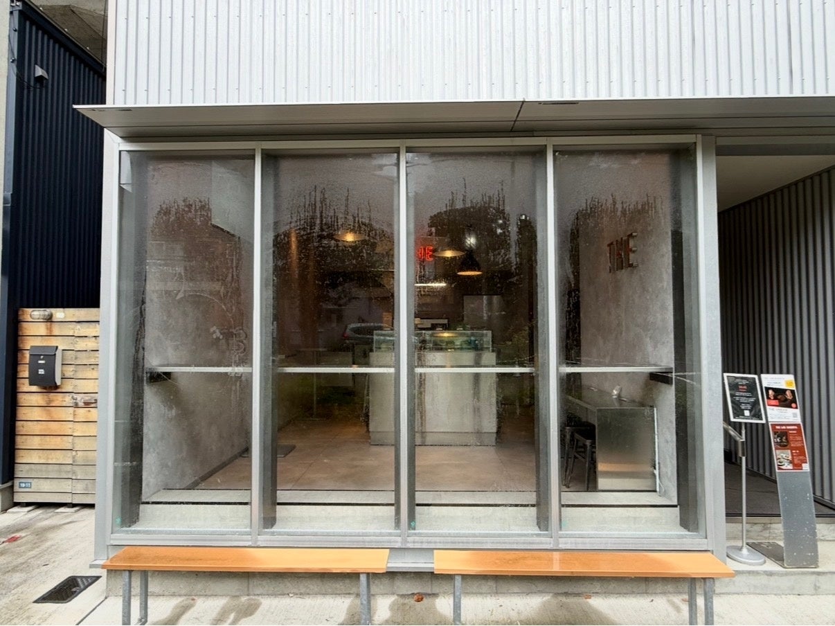 名古屋新名物！日本初「立ち食いガトーショコラ」が激ウマ確定😋