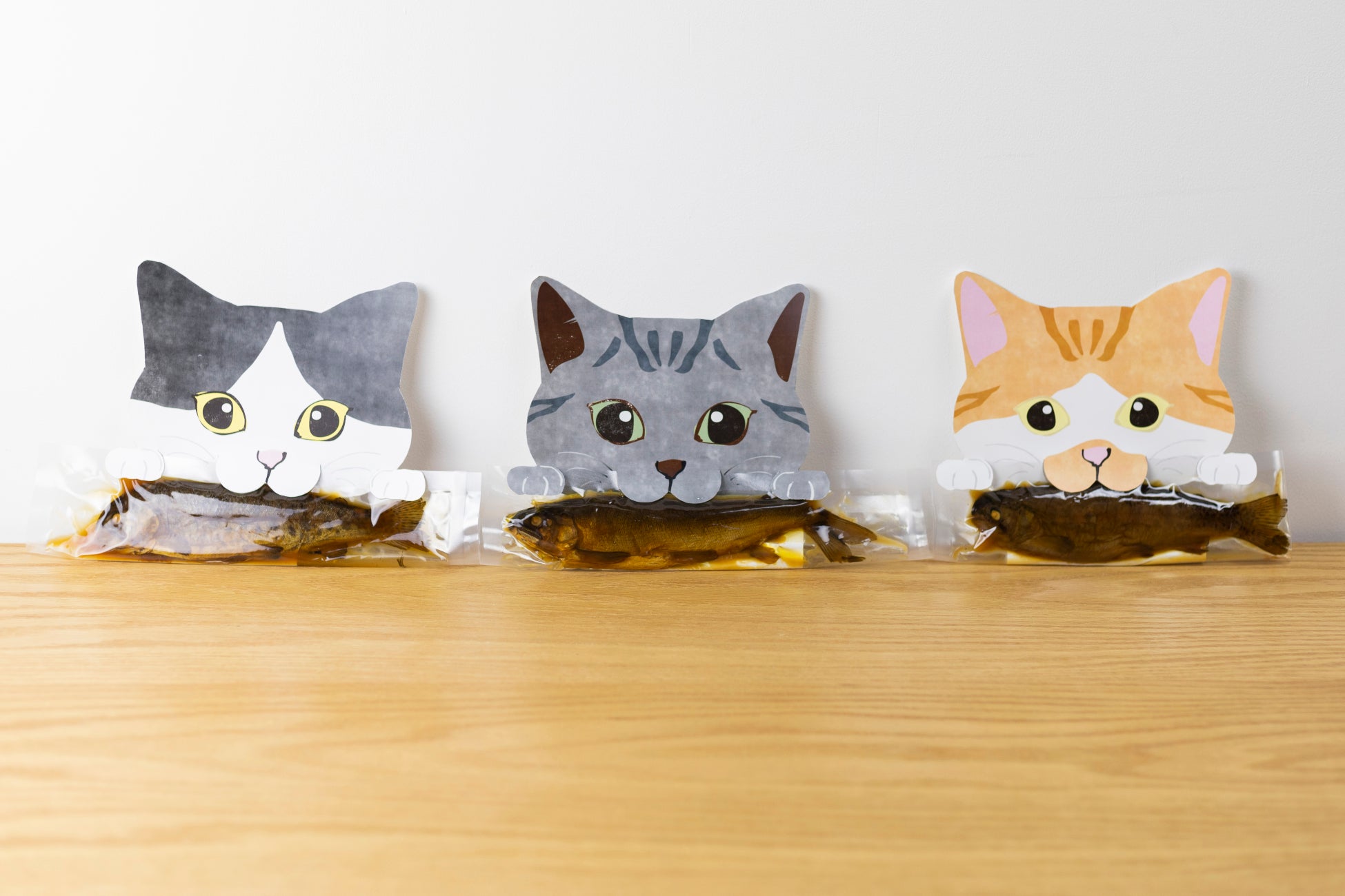 激ウマ確定!猫支援の新作クッキー缶が超話題😻✨