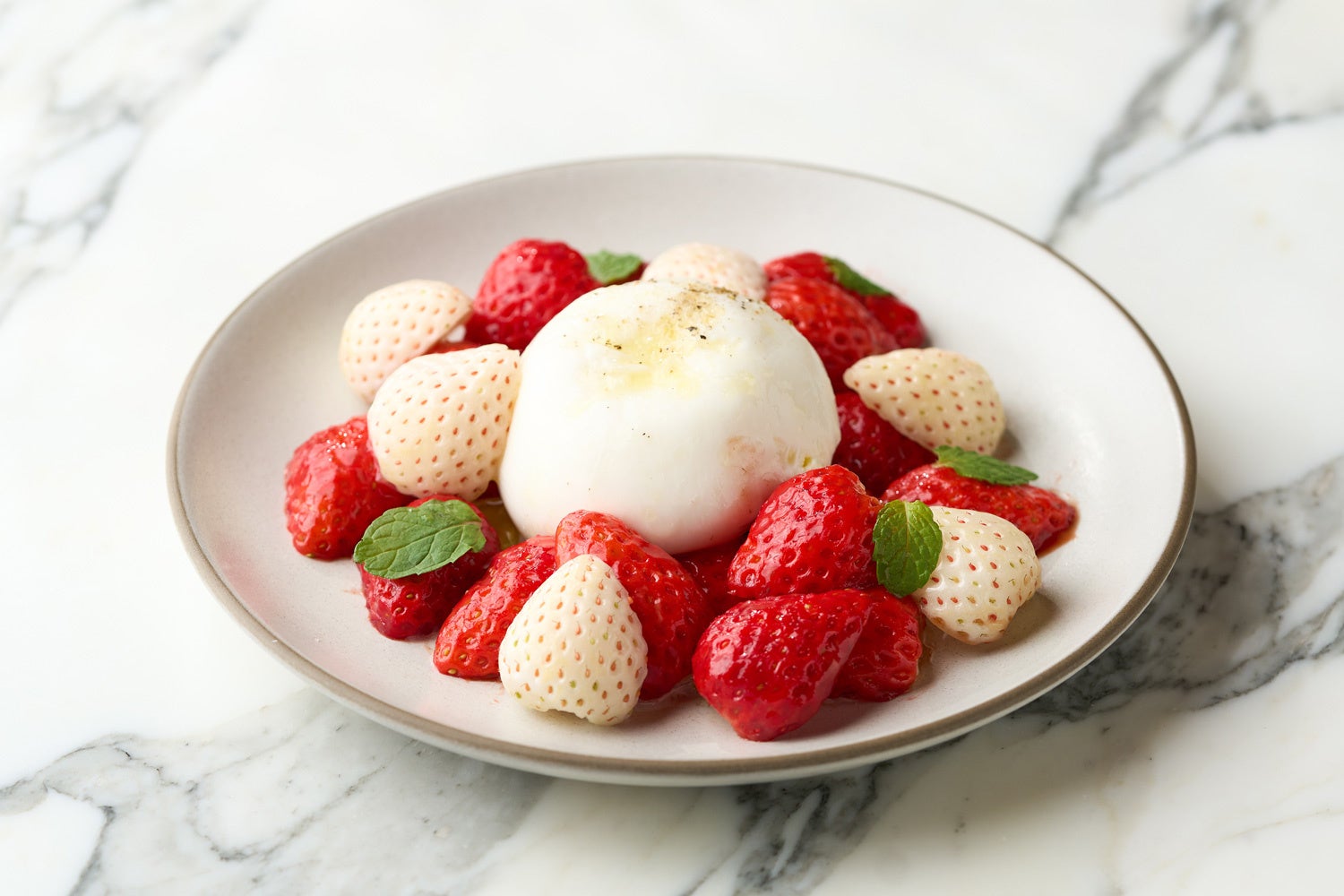 DEKの希少東京いちご新作！激ウマ確定🍓👑