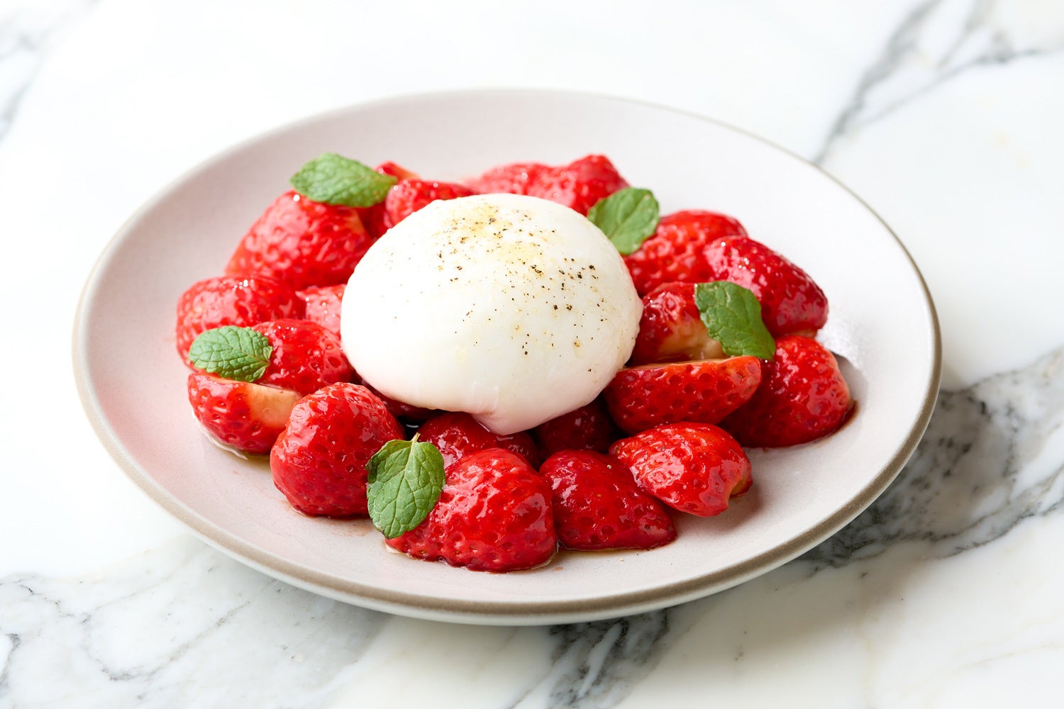 DEKの希少東京いちご新作！激ウマ確定🍓👑