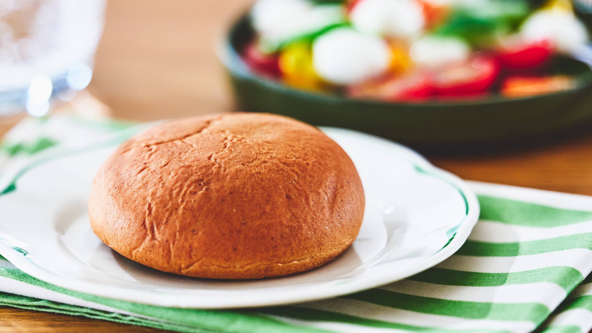 BASE BREADピザ11/4発売！激ウマ確定🍕✨