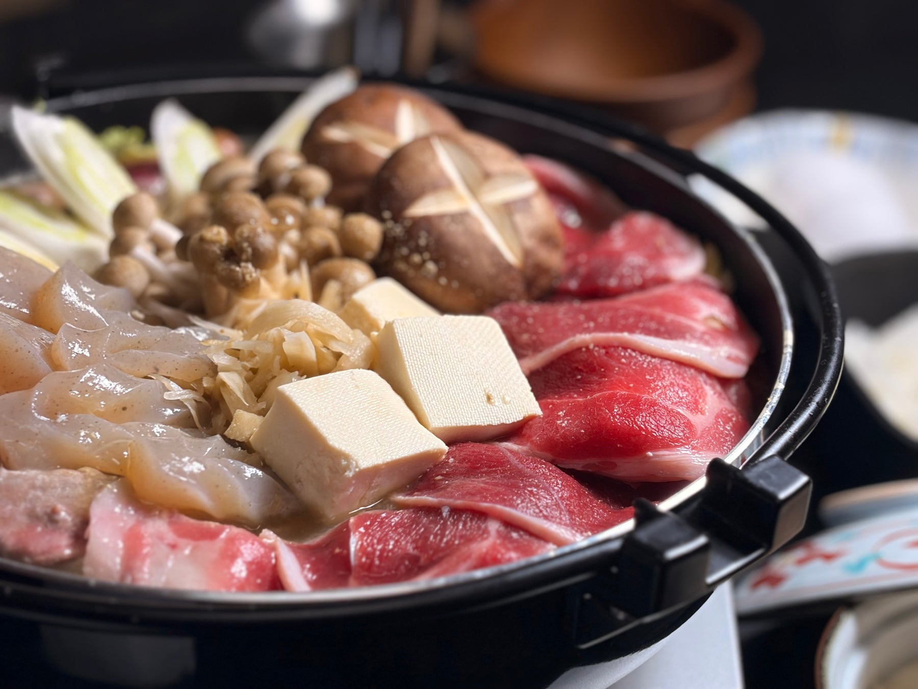 必食！冬の宍粟とろろ牡丹鍋グランピング🍲本日予約開始！温泉焚